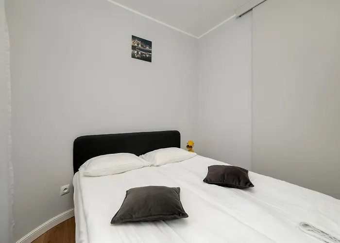 Jednosci Narodowej By Renters Apartment Wroclaw