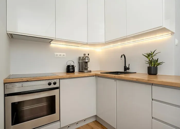 Jednosci Narodowej By Renters *